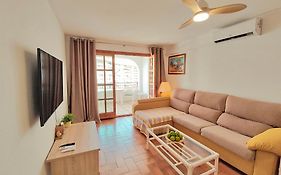 Vitamin Sea Apt Close To Campoamor Beach
